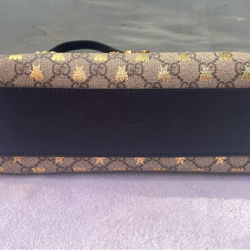 Gucci Black and Gold Crossbody Bag - Picture 5 of 7